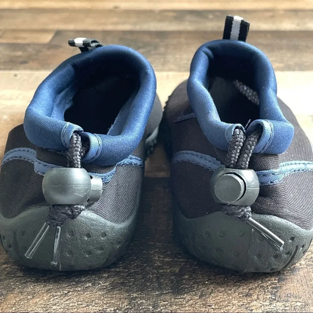 Starbay Kid's Athletic Water Shoes Aqua Socks Size 12